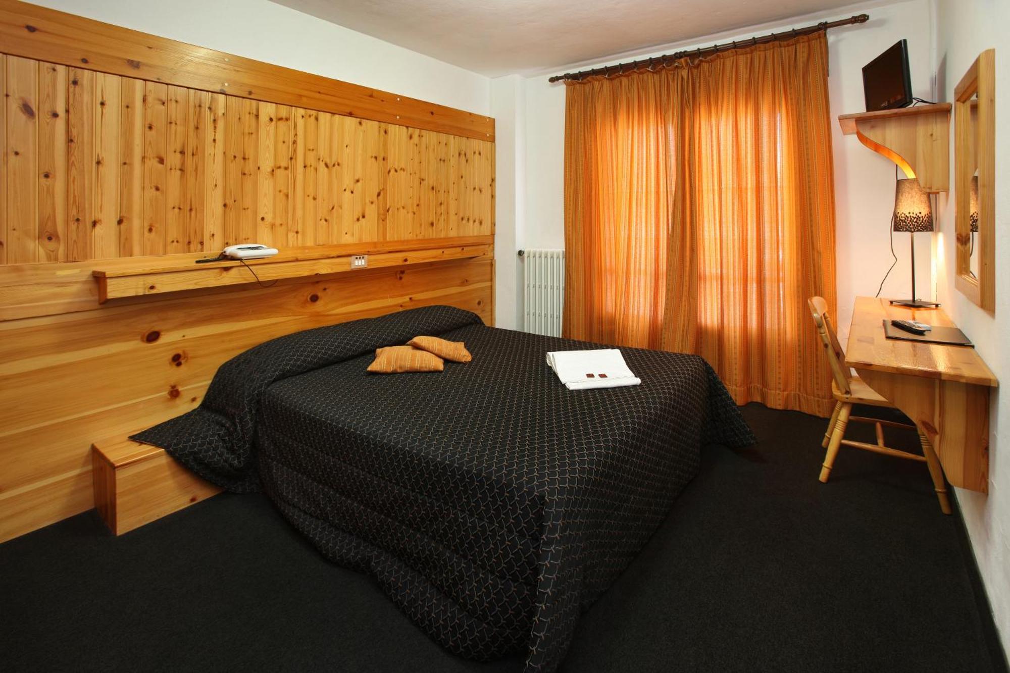 Hotel Splendid Oulx Chambre photo