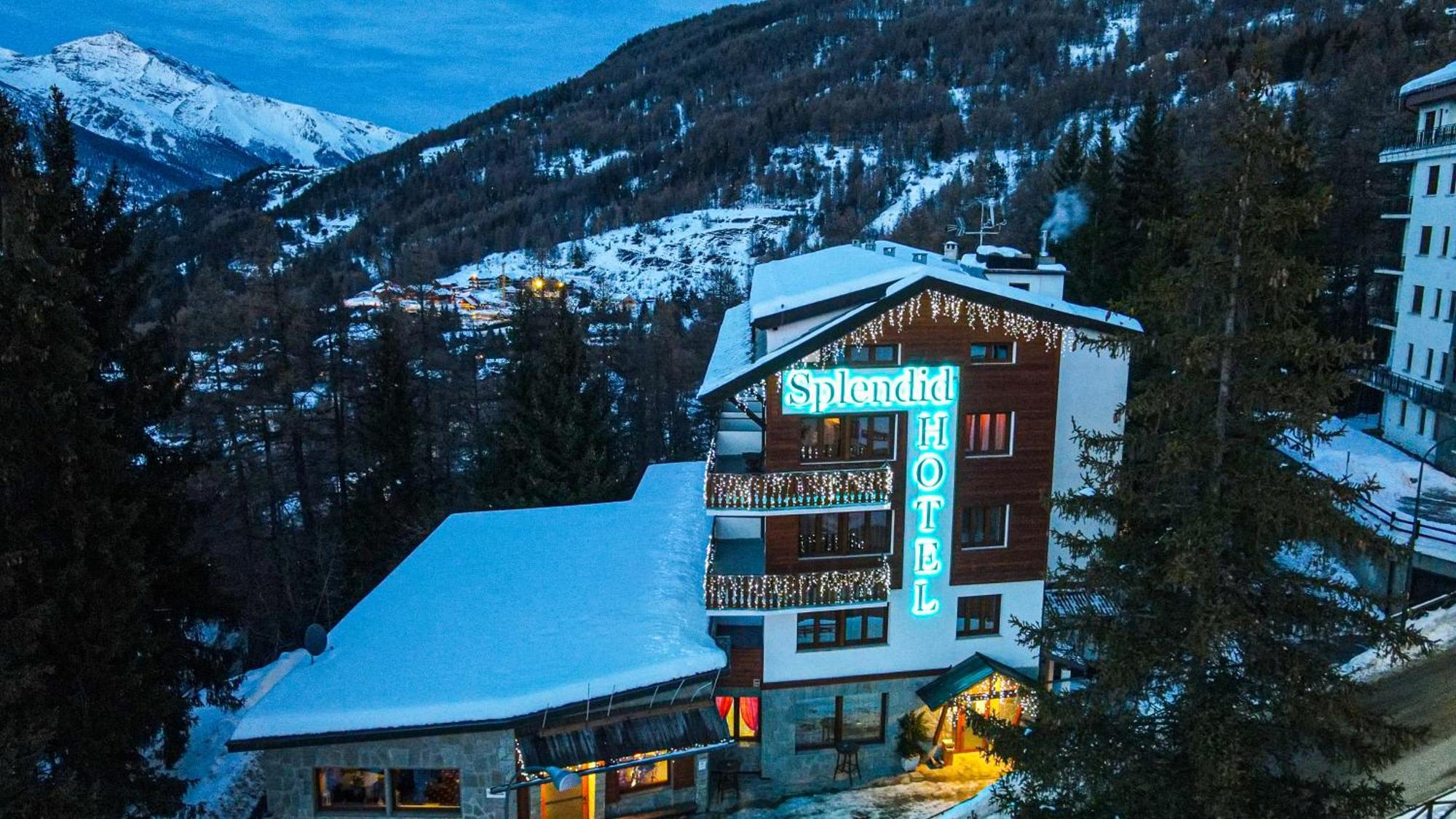 Hotel Splendid Oulx Extérieur photo