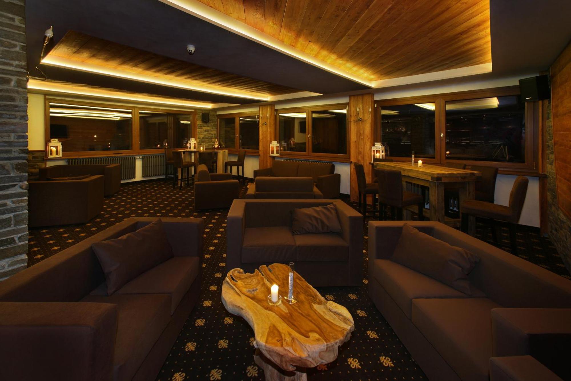 Hotel Splendid Oulx Extérieur photo